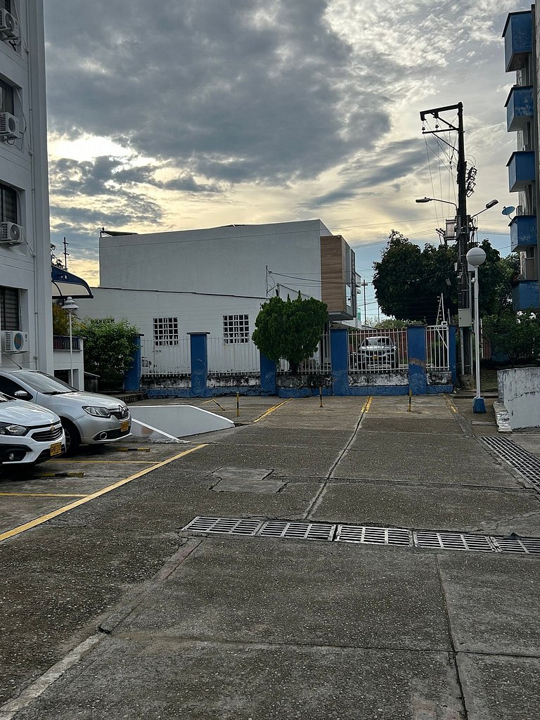 Apartamento Amblado en Conjunto Torres Flotantes