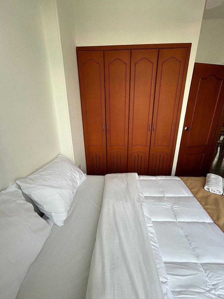 Apartamento Amblado en Conjunto Torres Flotantes