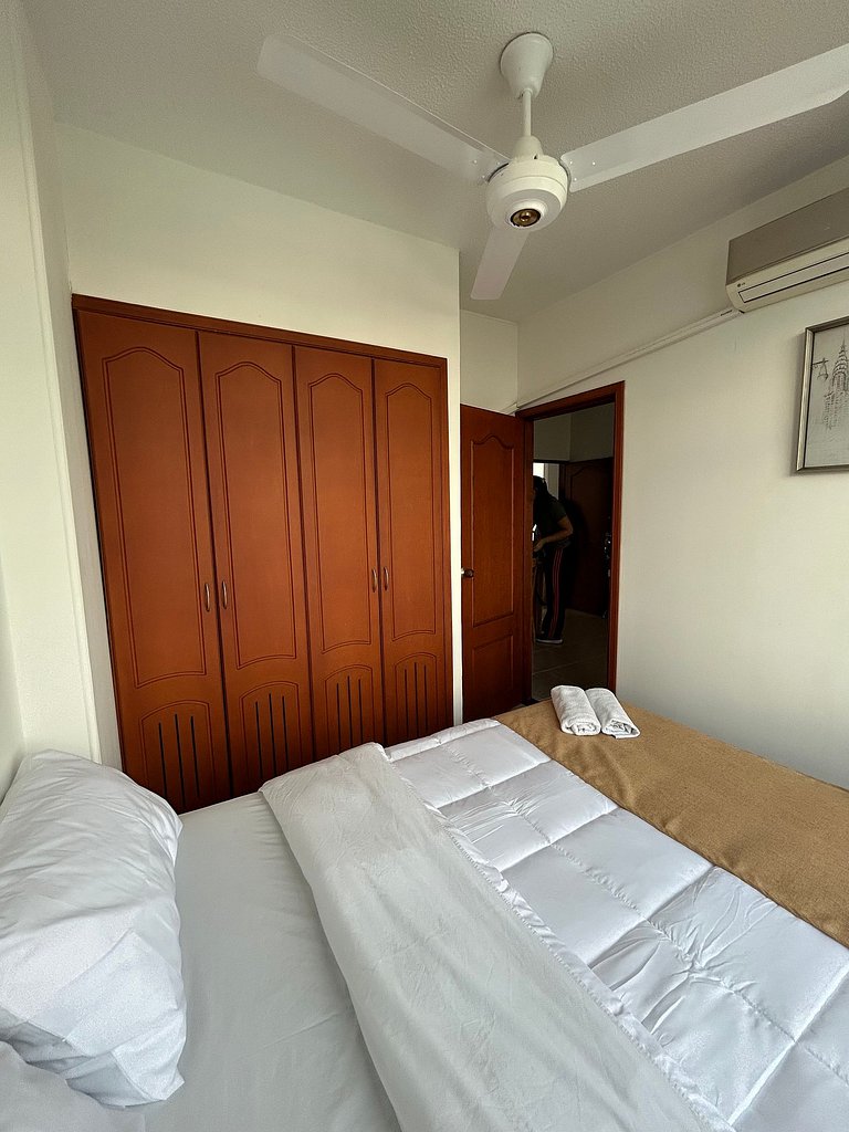 Apartamento Amblado en Conjunto Torres Flotantes