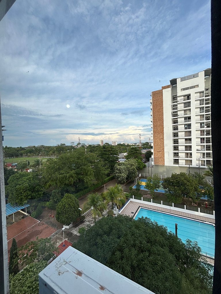 Apartamento Amblado en Conjunto Torres Flotantes