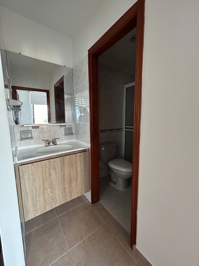 Apartamento Amblado en Conjunto Torres Flotantes