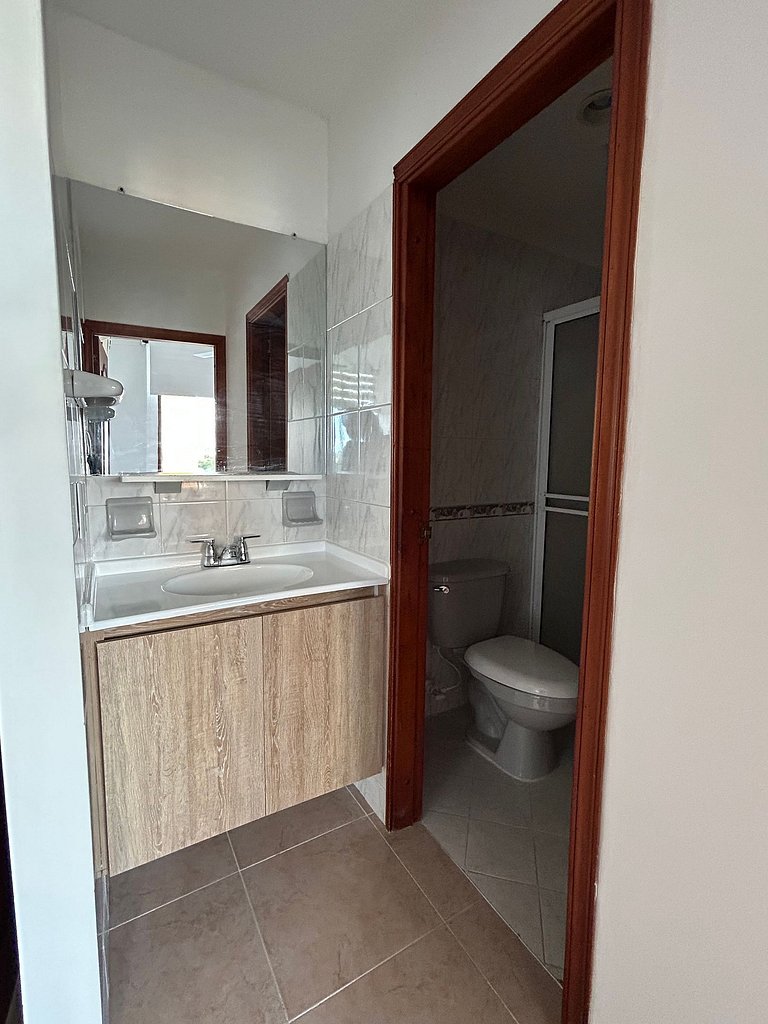 Apartamento Amblado en Conjunto Torres Flotantes