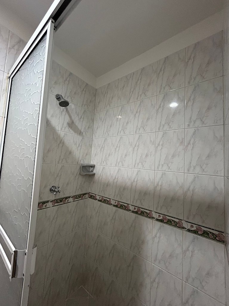 Apartamento Amblado en Conjunto Torres Flotantes